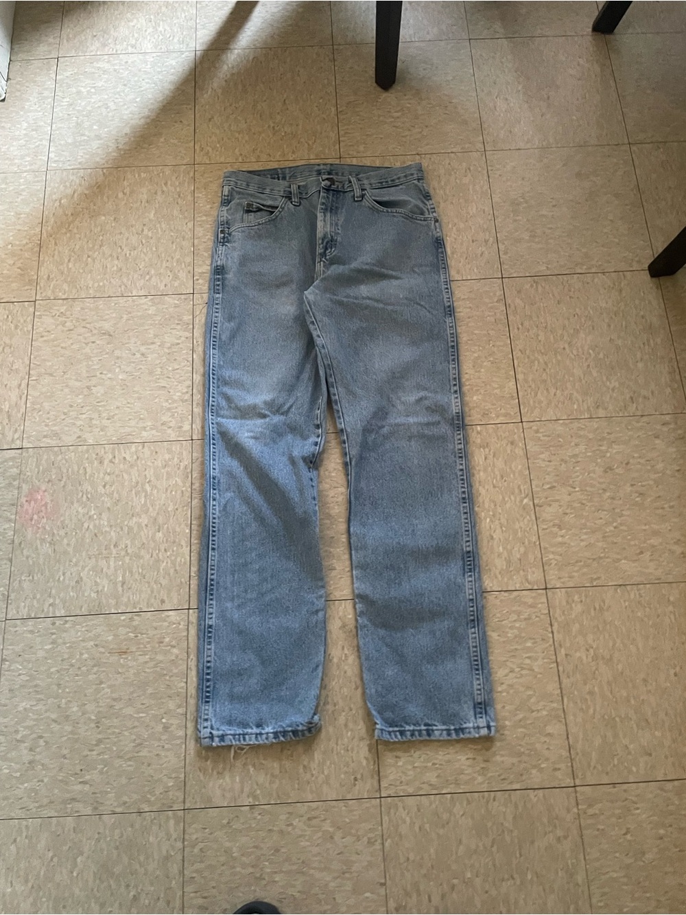 Wrangler Men's Light Blue Straight Jeans